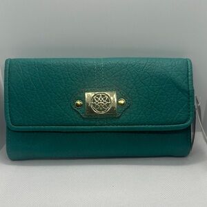 NWT George Leather Wallet Designer available colors :Green and Teal